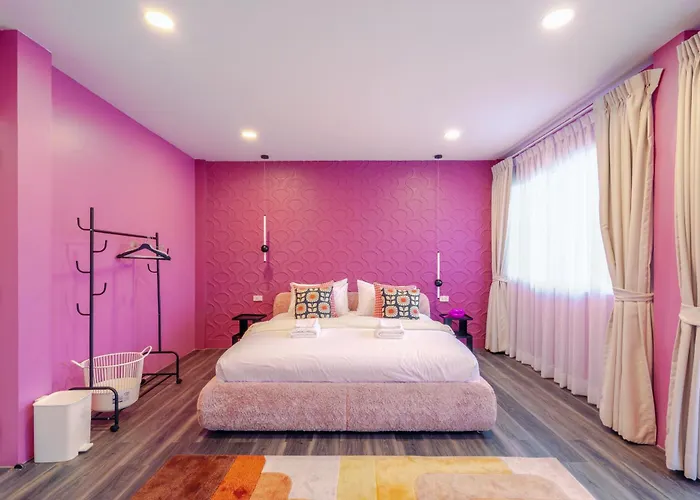 Ferienhaus Retrovibes Sathorn Bts Saphan Taksin Iconsiam Asiatique Chao Phraya Max 9 Persons *