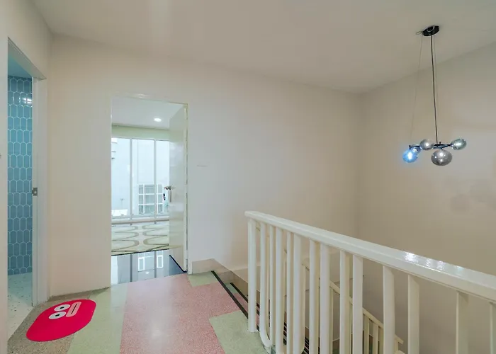 Retrovibes Sathorn Bts Saphan Taksin Iconsiam Asiatique Chao Phraya Max 9 Persons Ferienhaus *